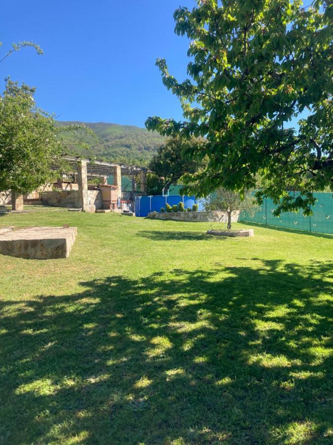 Villa Mirada A Gredos Candeleda Exterior foto